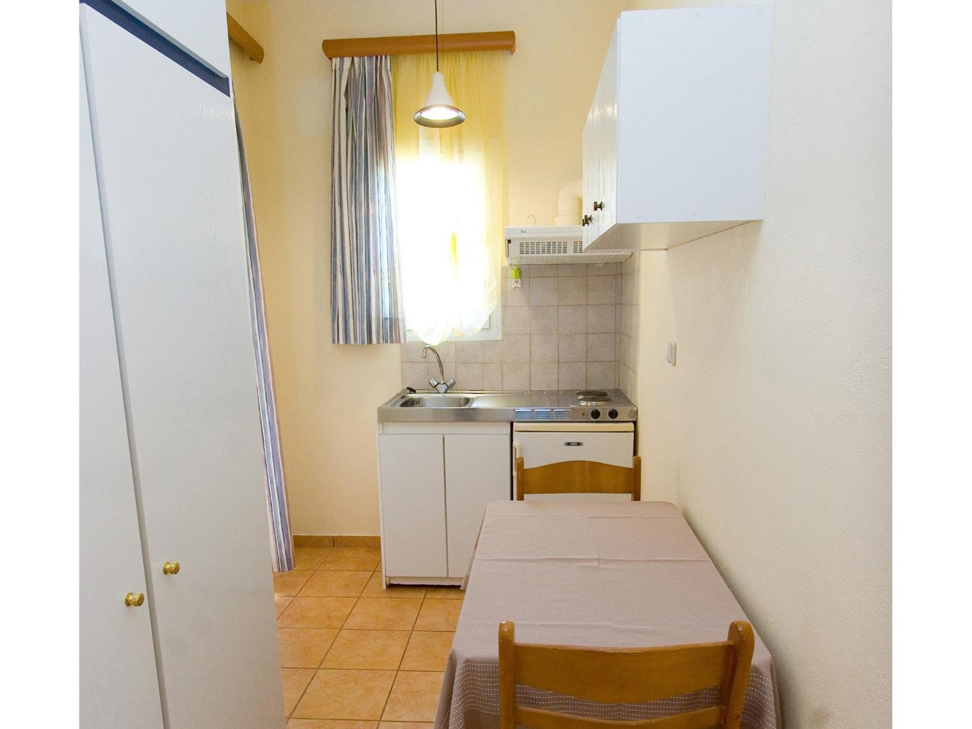 G. Kiapekou Aparthotel Loutra Edipsou  Quarto foto